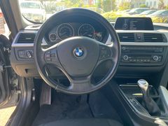 BMW 318 3 Touring 318 d Bild 13